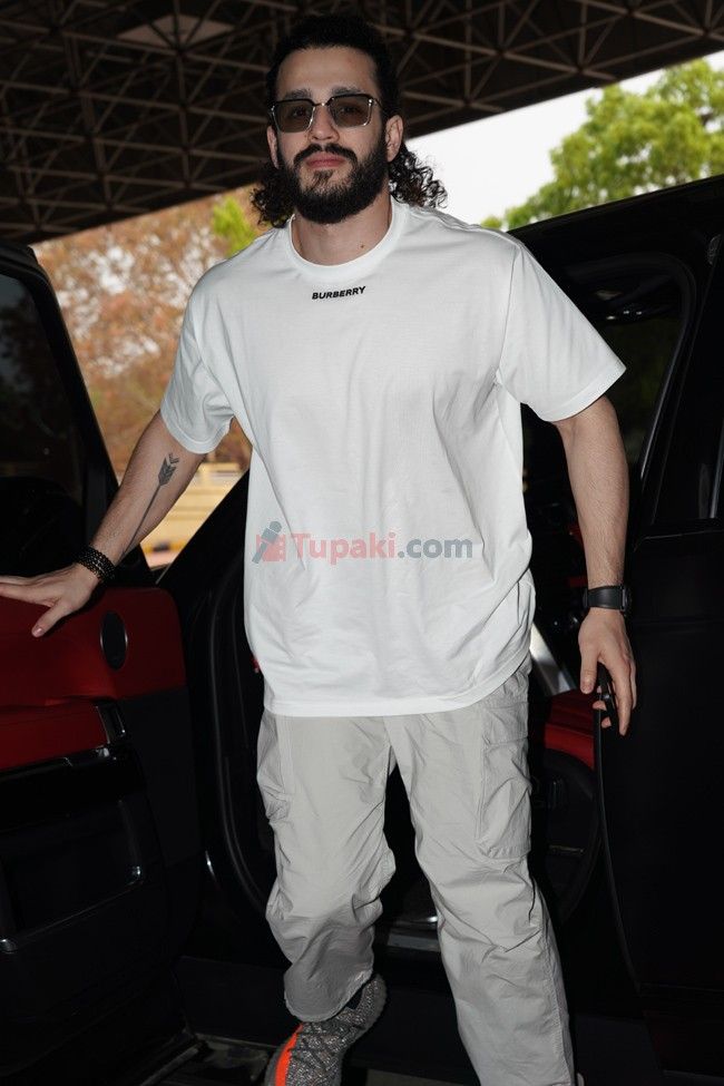 Akhil akkineni off for his next scheduled papped at Hyderabad airport